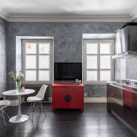 Iflat A Sparkle Of Red In Trastevere Rome Buitenkant foto